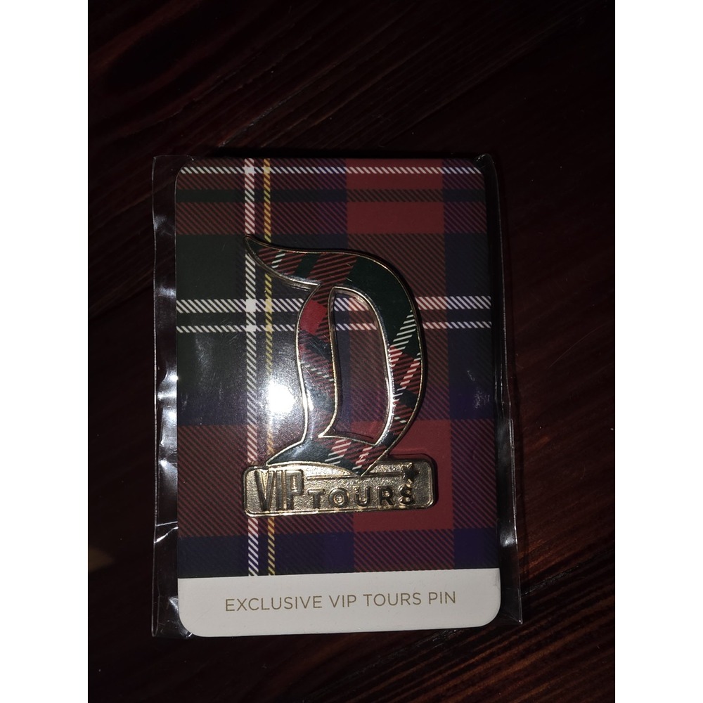 Disneyland VIP Tours Exclusive Pin